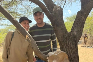 Beste dagexcursie naar de Ngorongorokrater-ISMANI TOURS EN SAFARIS