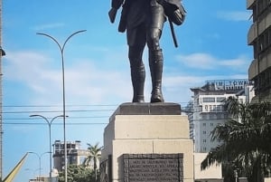 ダルエスサラーム：専用車による6時間の市内観光ツアー