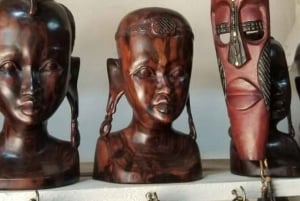 Dar es Salaam: Visita al mercado de arte y artesanía y compras