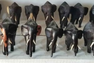 Dar es Salaam: Visita al mercado de arte y artesanía y compras