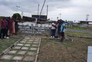 Dar es Salaam & Bagamoyo: 2-Day Guided Tour with Lunch