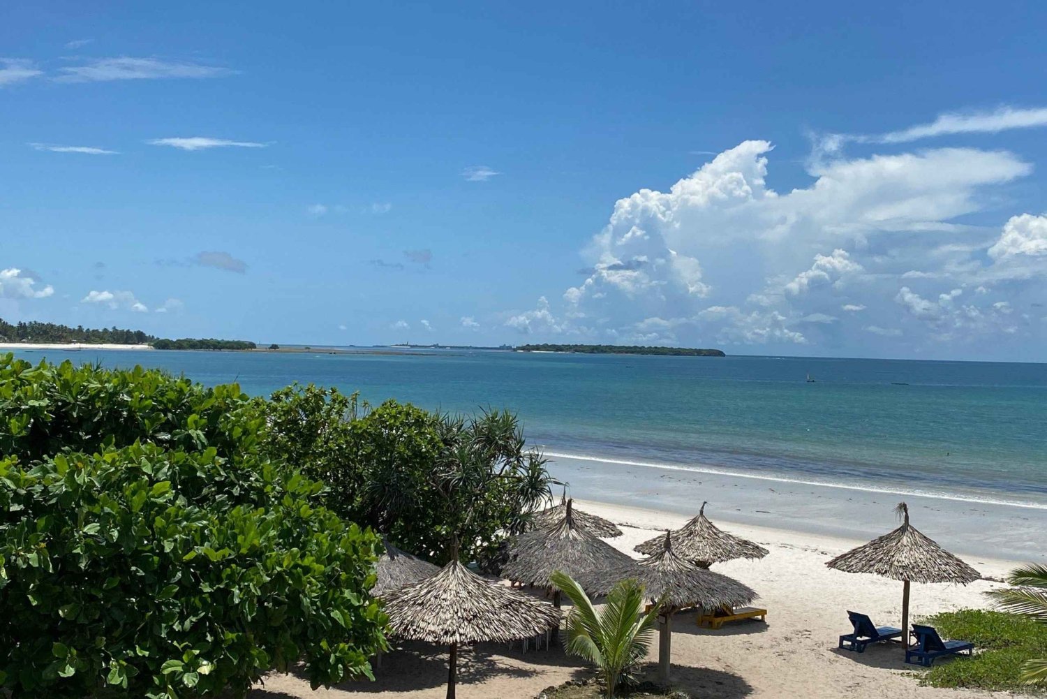 Dar es Salaam: Ferry tales Kigamboni Explorer Tour