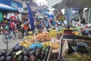 Dar es Salaam: caminhada guiada a pé com comida de rua