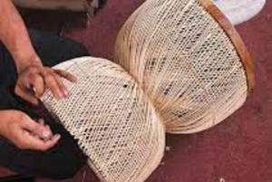 Dar es Salaam: Rattanveving med lokale håndverkere