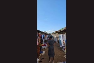 Dar es Salaam: kierros käytetyn tavaran markkinoilla