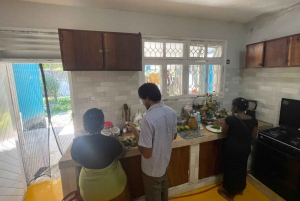 Dar es Salaam: Taste of Tanzania Cooking Class and Food Tour
