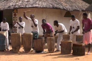 ダルエスサラーム：伝統音楽体験をお楽しみください