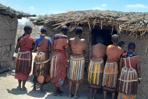 Dagtrip naar het Eyasimeer met Hadzabe en Datoga ...