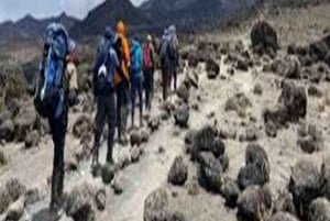 #1. Beste 5-dagers fottur på Kilimanjaro med Marangu-oppstigning