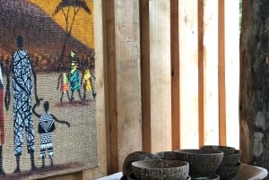 アルーシャ発：コーヒー農園とマンガリアの滝ツアー