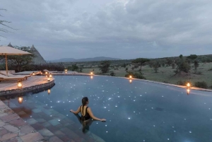 Von Arusha: 2-tägige Tour zum Lake Manyara und zum Ngorongoro-Krater