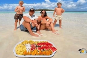 Au départ de Nungwi/Kendwa : excursion « Étoiles de mer et dauphins de l'atoll de Mnemba ».