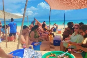 Fra Nungwi: Prison Island & Nakupenda Sandbank Escape