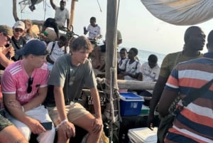 FRA NUNGWI; DHOWCRUISE I SOLNEDGANGEN