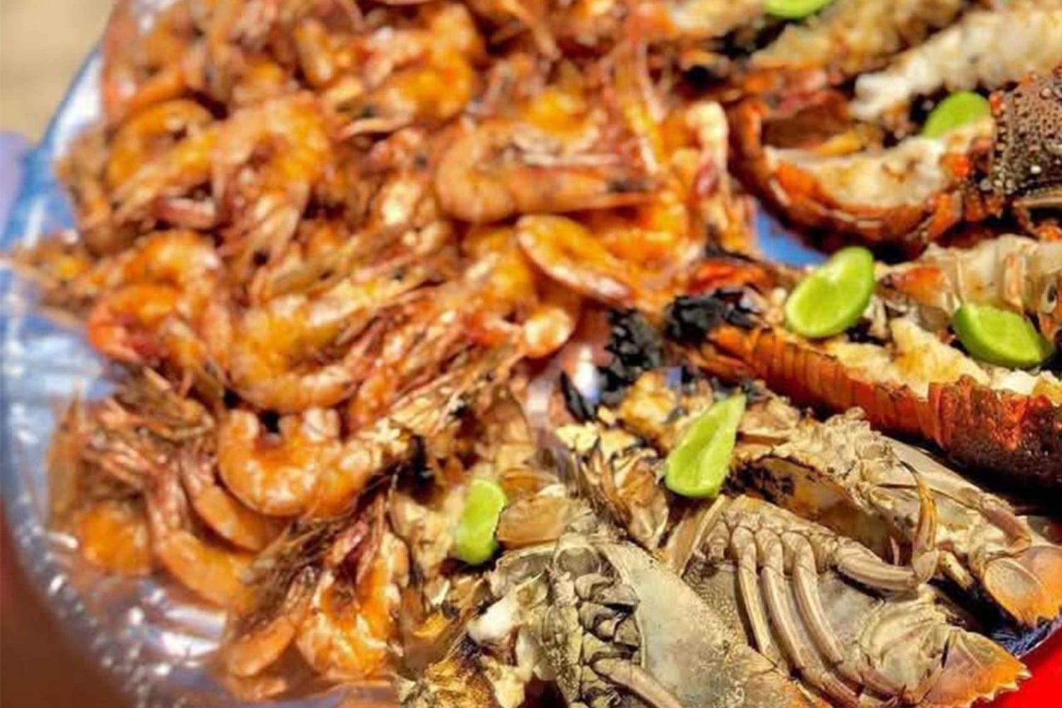 海から食卓へ：ザンジバルのシーフード＆ナクペンダ砂州