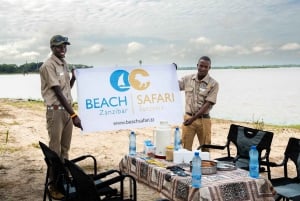 Zanzibarista: 3 päivän Selous-safarimatka lentoineen