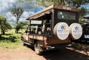 ザンジバル発：フライトとランチ付きの最高の一日サファリ ミクミ