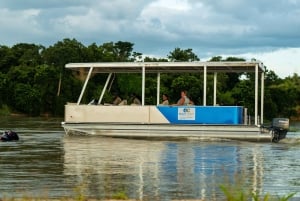 ザンジバル＆タンザニア：ビーチ＆サファリアドベンチャーツアー13日間