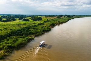 ザンジバル＆タンザニア：ビーチ＆サファリアドベンチャーツアー13日間