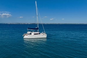 Da Zanzibar: escursione in yacht di mezza giornata