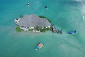 Sansibarilta: Meritähti, Sininen laguuni ja The Rock -ravintola