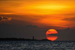 Vanuit Zanzibar: Sunset Cruise Yacht Trip-ervaring