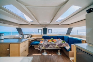 Vanuit Zanzibar: Sunset Cruise Yacht Trip-ervaring