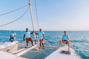 Vanuit Zanzibar: Sunset Cruise Yacht Trip-ervaring