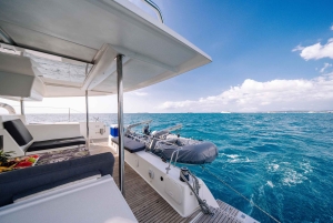 Vanuit Zanzibar: Sunset Cruise Yacht Trip-ervaring