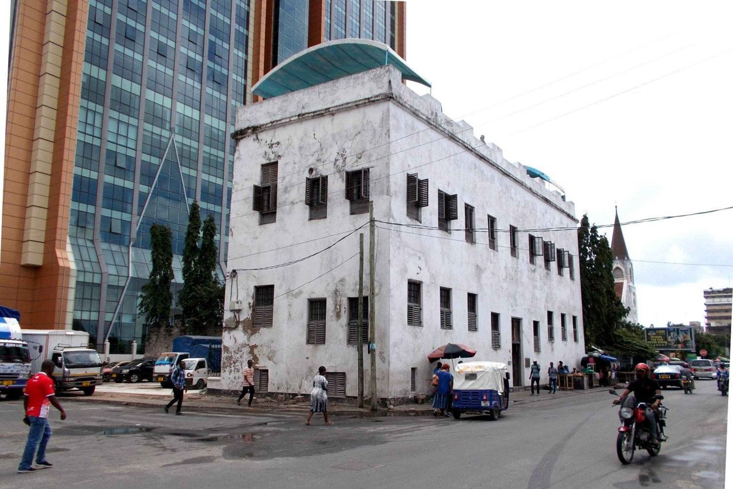 Visite d'une jounée complète de la ville de Dar es Salaam, hors circuit touristique
