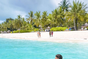 Kendwa: Transparentes Kajak- und Drohnen-Erlebnis mit Guide