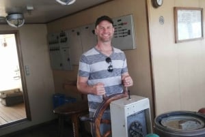 キゴマ：ドクター・リビングストン記念館を含む市内観光