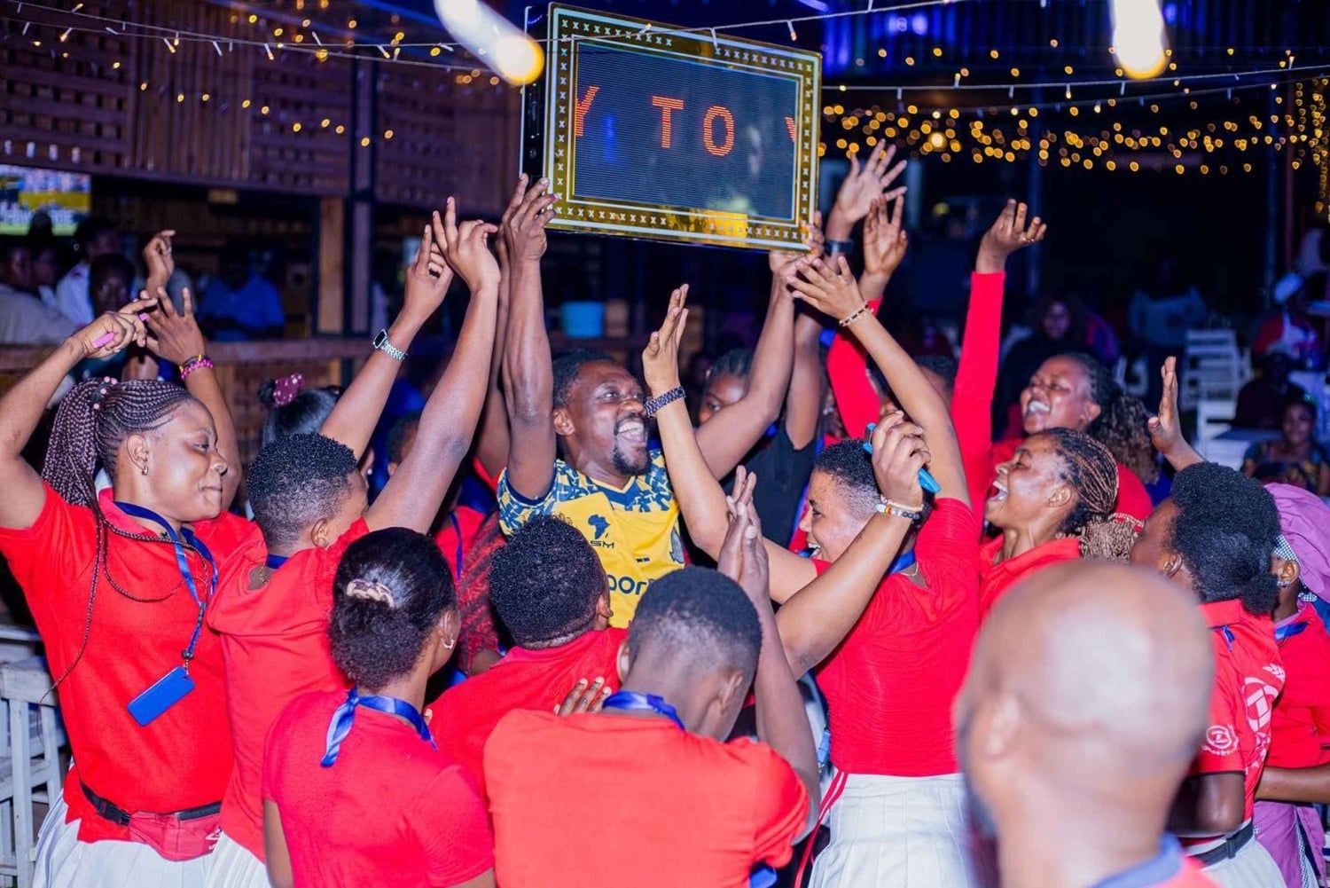 Kigoma: Nightlife tour with a local