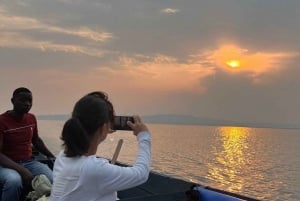 Sonnenuntergang am Viktoriasee & Inselrundfahrt