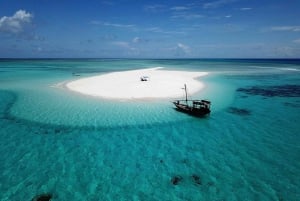 マフィア島：マンゲ砂州シュノーケリングツアー（バーベキュー付き）