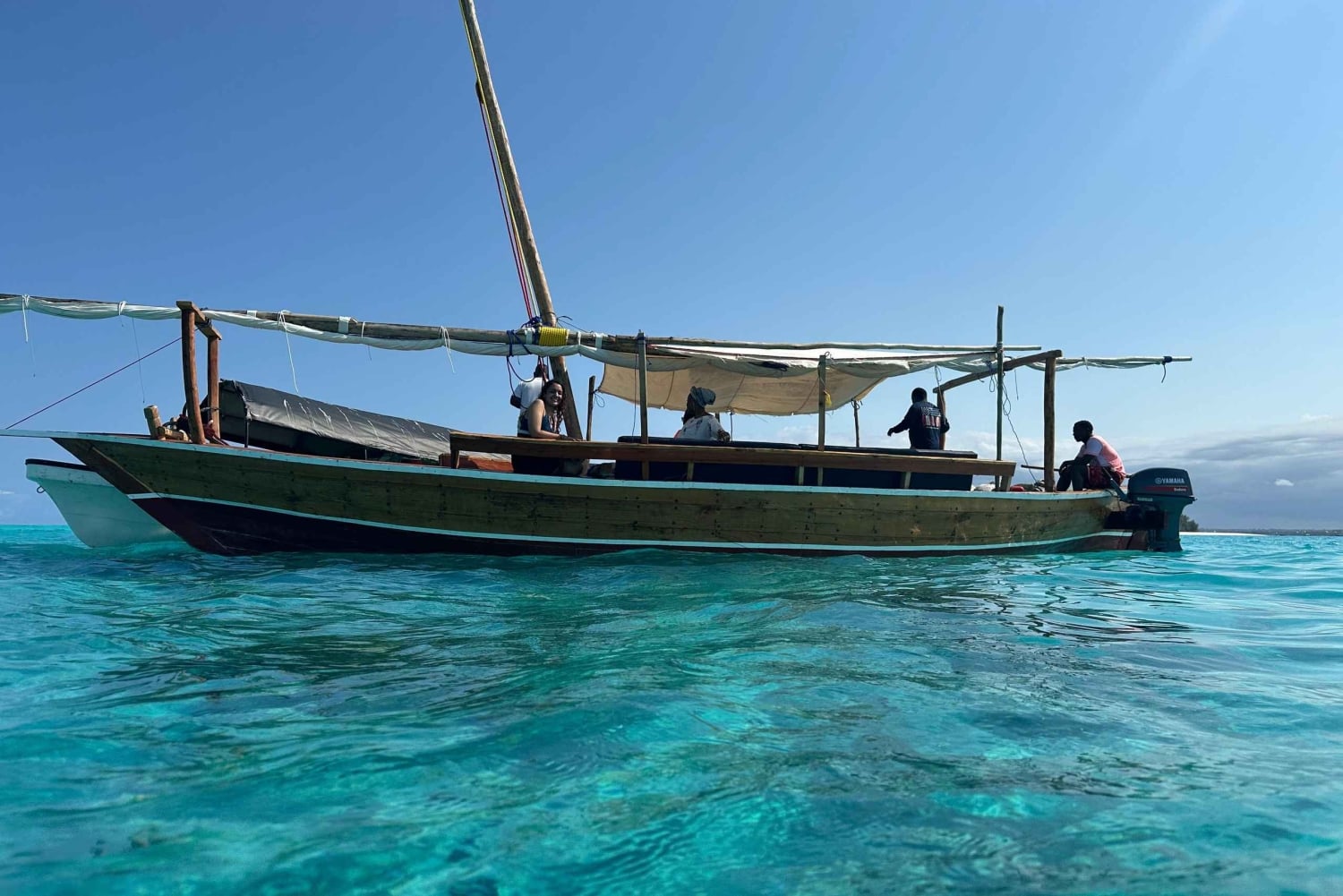 Matemwe: Passeio de barco para ver golfinhos e fazer snorkeling na Ilha Mnemba