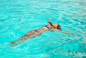 Mnemba pohjois- ja itäpuolelta, puoli päivää