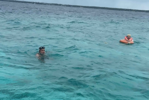 Mnemba z północy i wschodu pół dnia