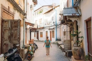 ZANZIBAR'Mnemba island, Stone town and Sea turtles Sanctuary