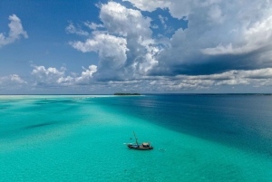 Sansibar: Schnorcheltour zur Insel Mnemba mit Mittagessen