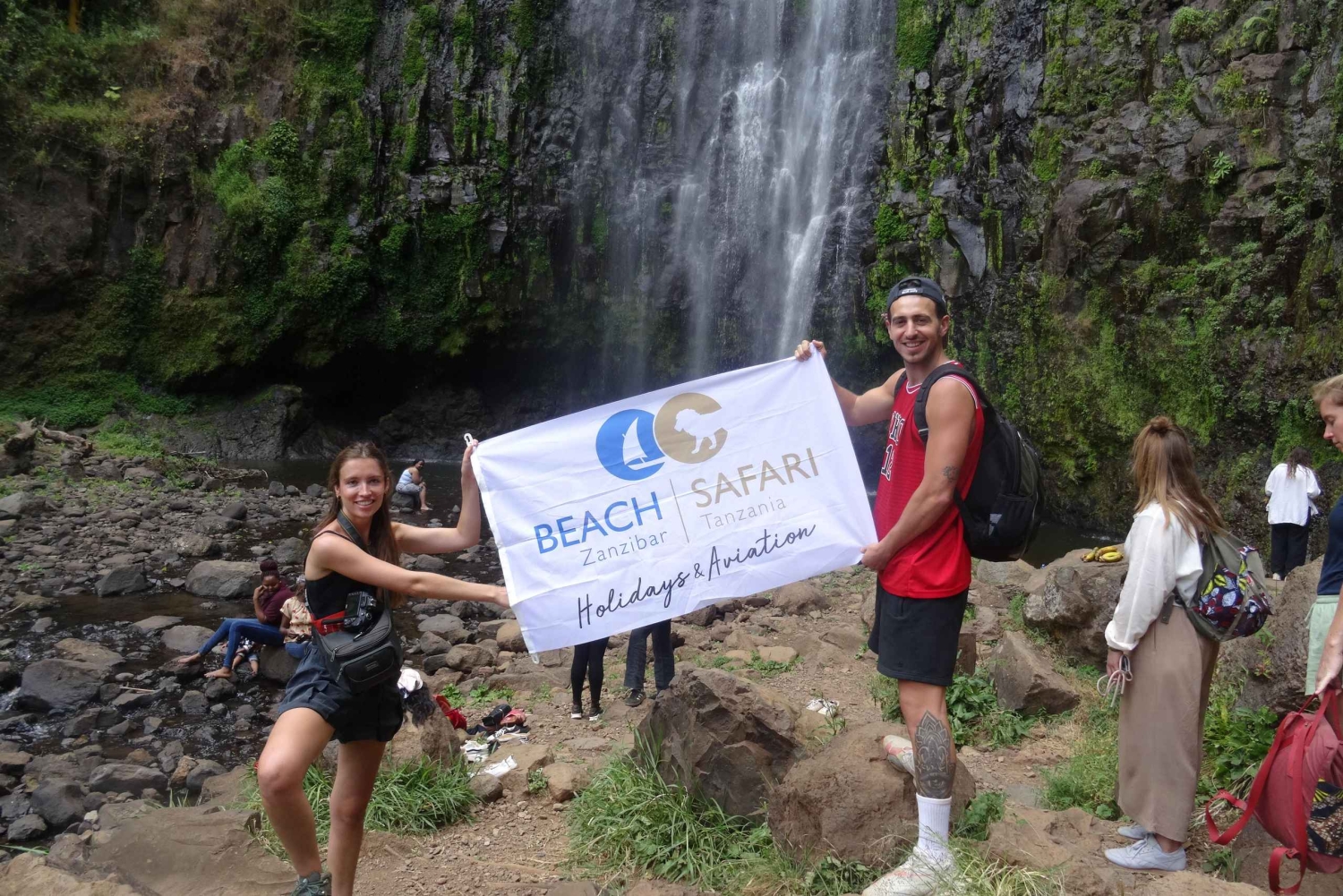 Moshi/Arusha: Chemka Hot Springs Materuni Waterfall Day tour