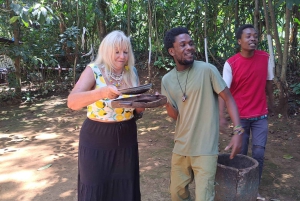 Moshi: Noche en la aldea Chagga con opciones para el segundo día