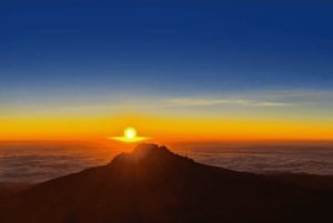 Moshi: 2-Tage-Wanderung auf der Marangu-Strecke am Kilimandscharo