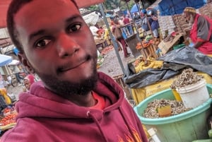 Moshi Town: Rundgang: Thema Urbaner Lebensstil