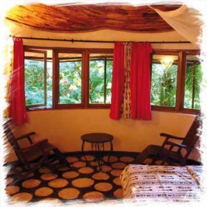 Moyoni Lodge