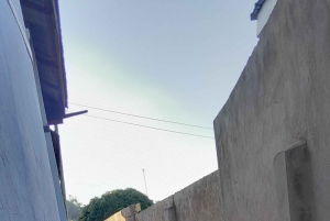 Mwanza: aventura de senderismo en la ciudad de roca con recogida