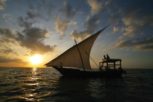 Тюремный остров, песчаная отмель Накупенда и Каменный город: пешая экскурсия