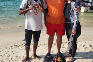 Тюремный остров, песчаная отмель Накупенда и Каменный город: пешая экскурсия