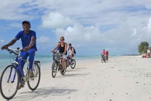 Nungwi: wycieczka rowerowa po wiosce z przekąskami i wodą