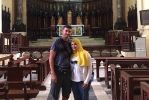 Vanha orjamarkkinat, anglikaaninen katedraali ja Freddie Mercuryn talo